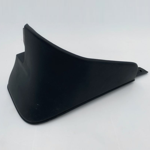Toyota Corolla Altis ZZE141 Front Right Mudflap